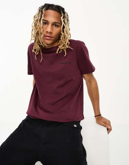 Camiseta burdeos con logo de texto pequeño de Timberland