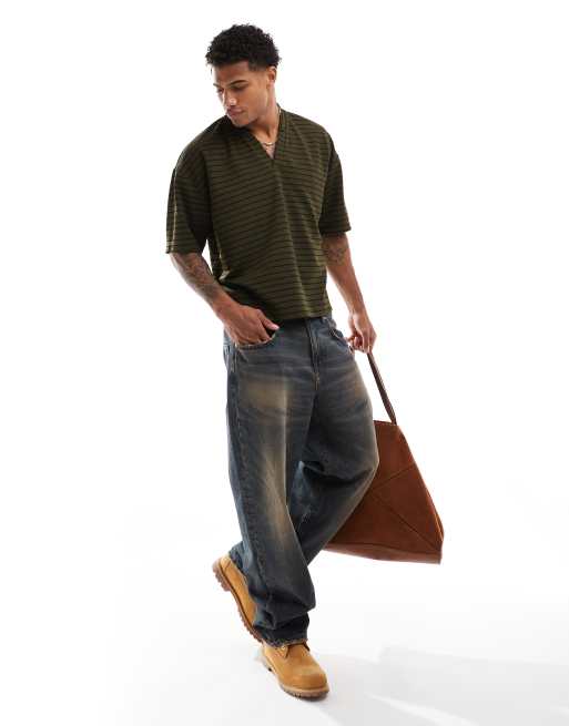 Camiseta caqui a rayas de corte cuadrado extragrande con cuello de estilo béisbol de ASOS DESIGN 