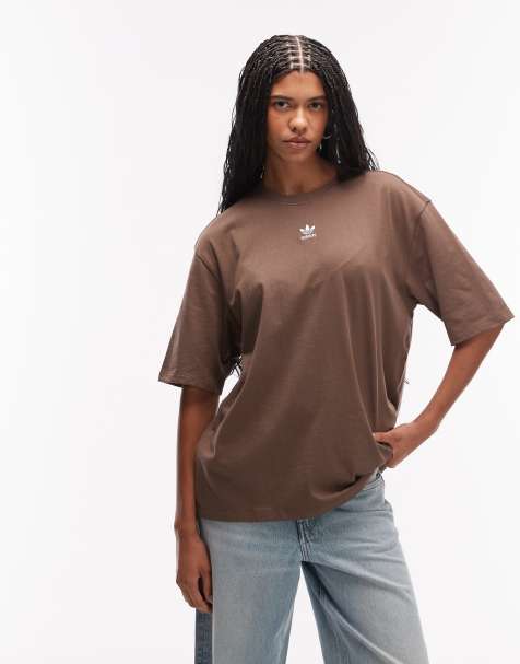 Camiseta caqui básica de corte boyfriend Trefoil Essentials de adidas Originals - view 1