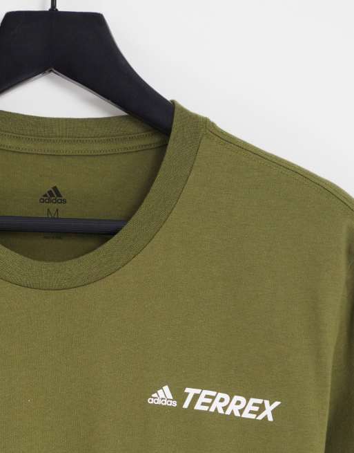 Camiseta caqui con estampado gráfico de montaña en la espalda de adidas Terrex, 3 de 4