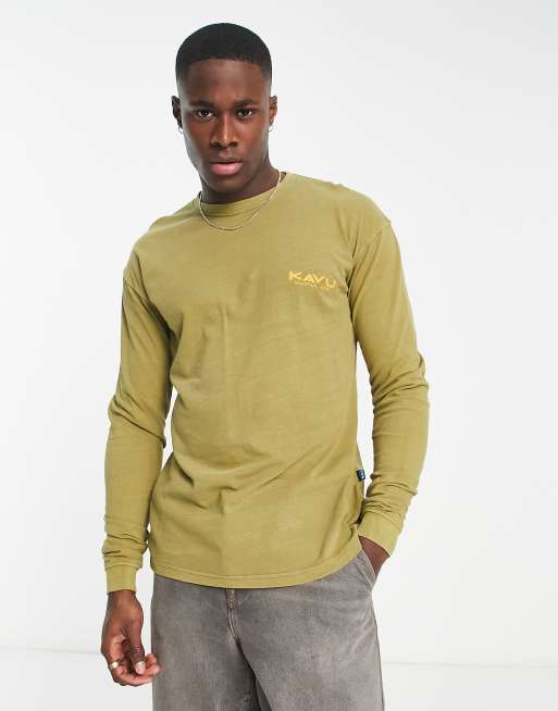 Camiseta caqui de manga larga con estampado en la espalda True Outdoor de Kavu, 3 de 4