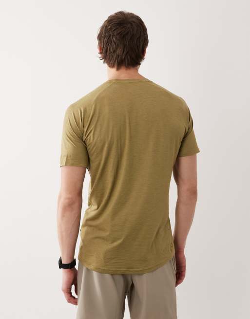 Camiseta color boa reflectante de tejido ligero Persist de Dare 2b, 3 de 5