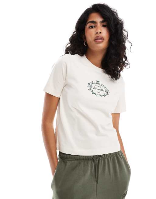 Camiseta color coco entallada con estampado 