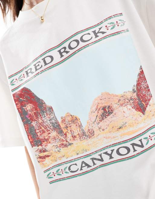 Camiseta color crema extragrande con estampado gráfico "Canyon" de ASOS DESIGN, 3 de 4