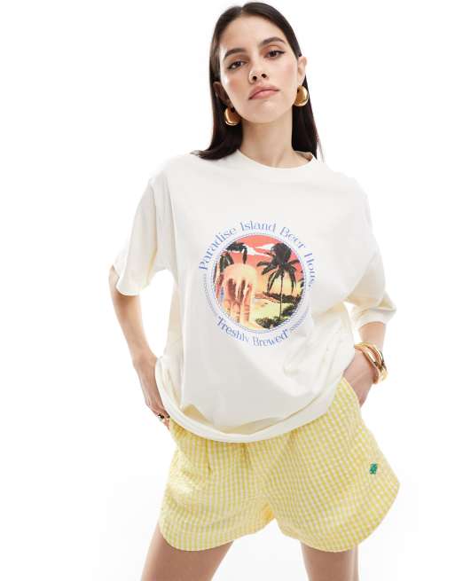 Camiseta color crema extragrande con estampado gráfico 