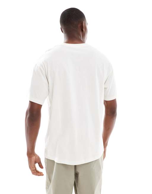 Camiseta color crema extragrande con estampado "Mystical Dreams" de Jack & Jones, 2 de 4