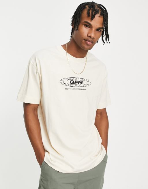 Camiseta color crema extragrande de Good For Nothing