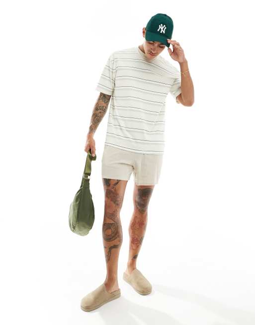 Camiseta color crudo a rayas de corte cuadrado de tejido grueso de Hollister ASOS