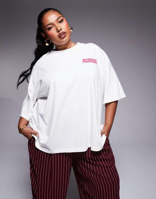 Camiseta color crudo extragrande con estampado de cereza de Weekend Collective Curve, 2 de 4