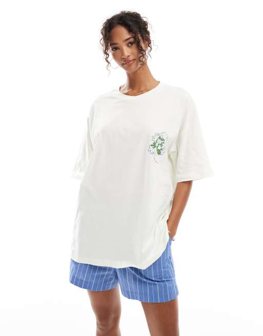 Camiseta color crudo extragrande con estampado gráfico trasero de jarrón de ASOS DESIGN, 2 de 4