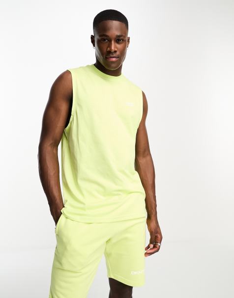 Outlet de ropa deportiva para hombres. Ropa de deporte outlet oferta