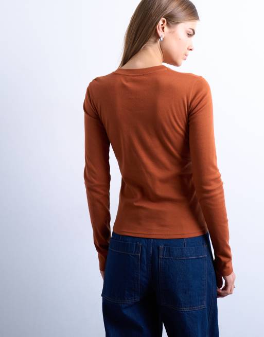 Camiseta color óxido básica de manga larga de Topshop, 4 de 4