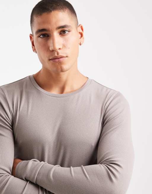 Camiseta color piedra básica ajustada de manga larga de canalé de ASOS DESIGN, 5 de 5