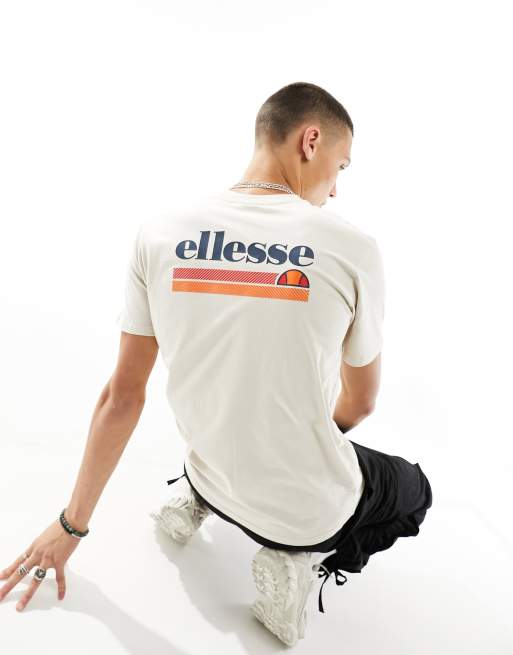 Camiseta color piedra con logo en la espalda Triscia de ellesse