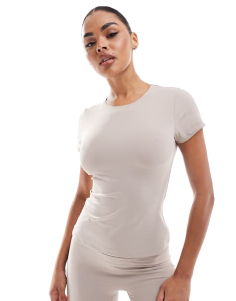 Camiseta color piedra con mangas de casquillo de South Beach - view 1