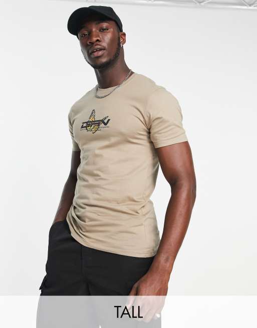 Camiseta color piedra extragrande con estampado gráfico de mariposa de Good For Nothing Tall