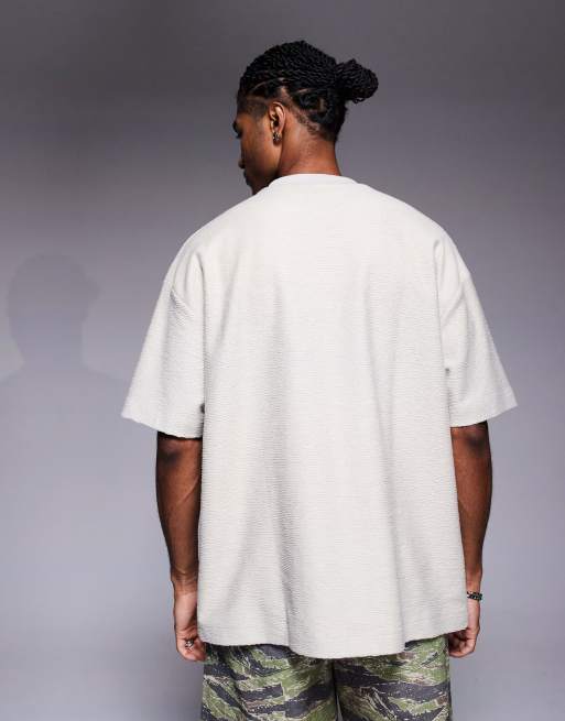 Camiseta color piedra extragrande de tejido texturizado premium de ASOS DESIGN, 4 de 4