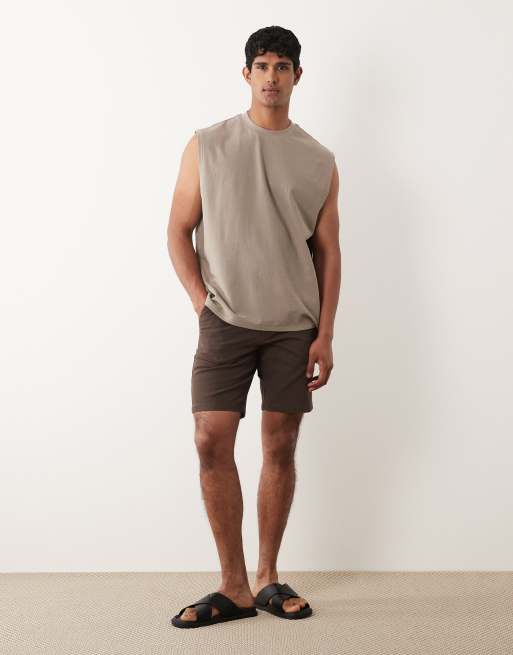 Camiseta color piedra extragrande sin mangas de tejido texturizado de ASOS DESIGN, 2 de 5