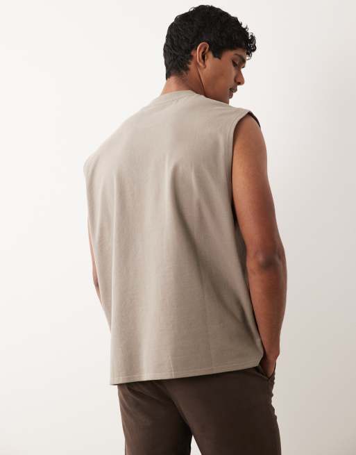 Camiseta color piedra extragrande sin mangas de tejido texturizado de ASOS DESIGN, 4 de 5