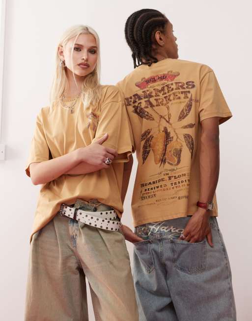 Camiseta color piedra unisex extragrande con estampado 