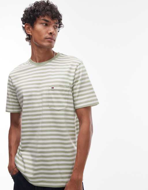 Camiseta color salvia básica a rayas de corte estándar de Tommy Hilfiger