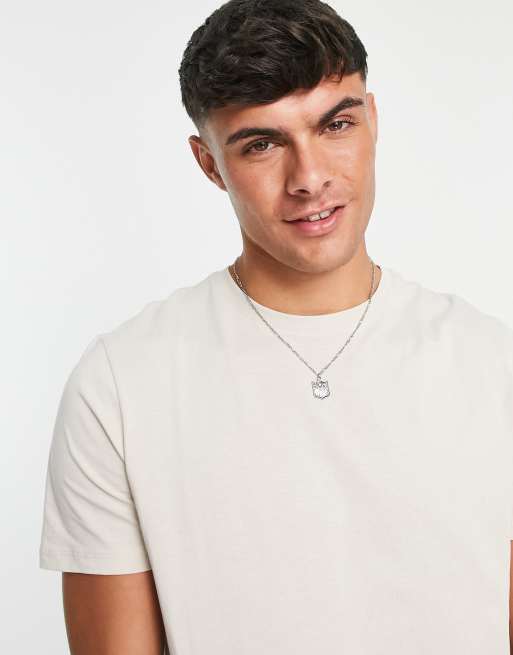 Camiseta con cuello redondo en color piedra de New Look