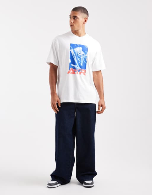 Camiseta con diseño gráfico en blanco Air de Nike, 2 de 5