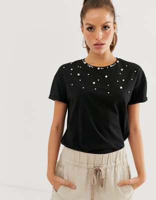 camiseta lencera negra stradivarius
