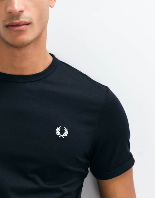 Camiseta con ribetes en negro de Fred Perry, 4 de 5