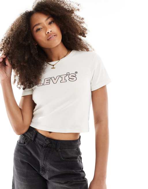 Camiseta corta color crema con logo en el pecho exclusiva en ASOS de Levi's
