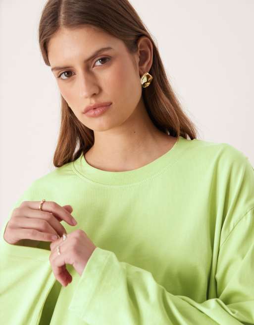 Camiseta corta verde oliva de corte cuadrado y manga larga de ASOS DESIGN, 3 de 4