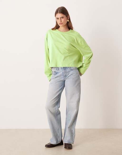 Camiseta corta verde oliva de corte cuadrado y manga larga de ASOS DESIGN, 4 de 4