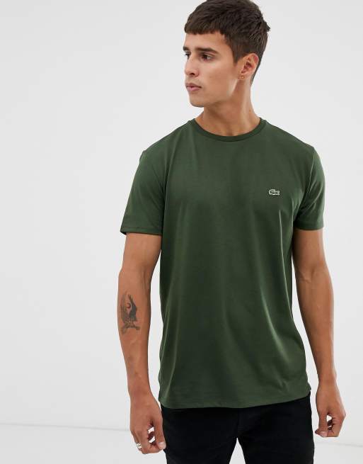 Camiseta de cuello redondo en verde oscuro con logo de Lacoste