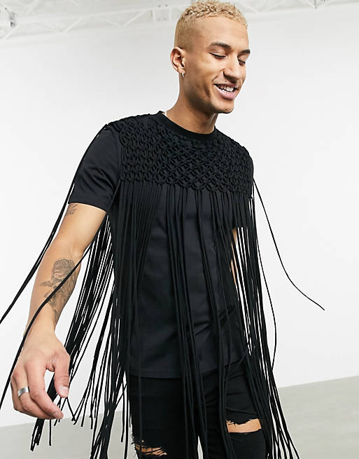 Camiseta de festival negra con flecos de macramé en toda la prenda ASOS DESIGN | ASOS
