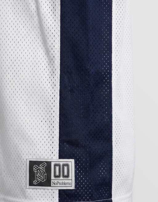 Camiseta deportiva blanca con logo estampado en la espalda "NYP" de No Problemo, 8 de 9