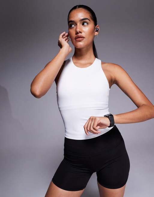 Camiseta deportiva blanca sin mangas con sujetador integrado y relleno extraíble de 4505