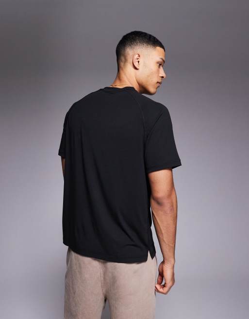Camiseta deportiva negra de corte cuadrado extragrande de punto liso Icon de 4505 , 3 de 4