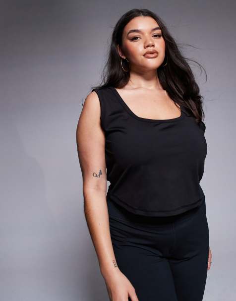 Camiseta deportiva negra ligeramente corta de tirantes con cuello ancho de 4505 Curve - view 1