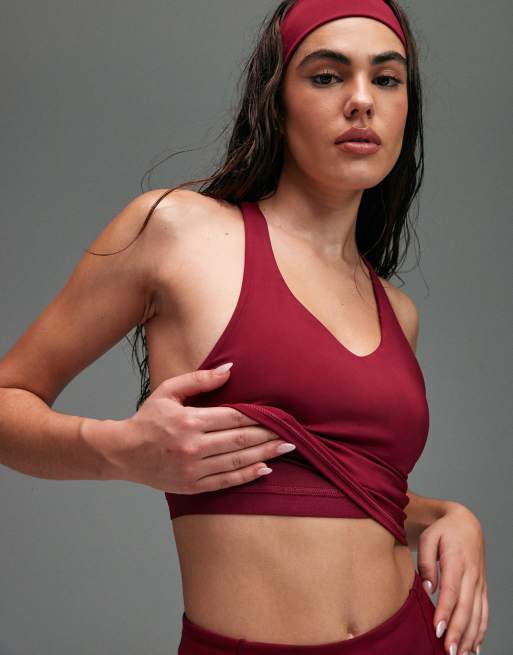 Camiseta deportiva roja de tirantes con sujetador integrado push up de 4505, 2 de 5