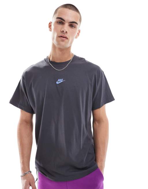 Camiseta en gris Club de Nike