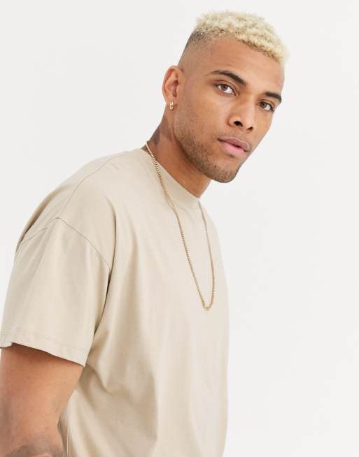 Camiseta extragrande con cuello redondo en beis de ASOS DESIGN