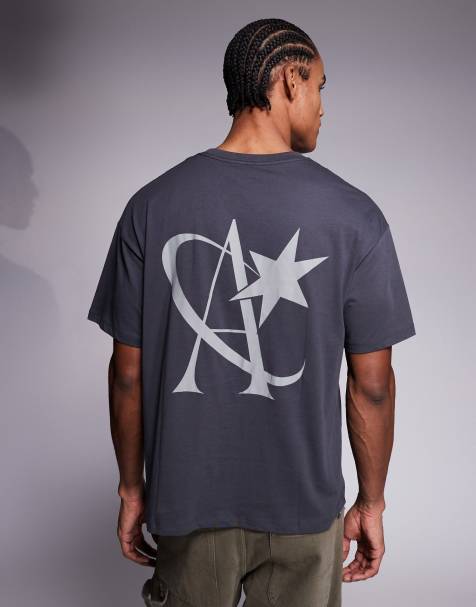 Camiseta extragrande con lavado negro y estampado de estrellas en la espalda de ADPT - view 1