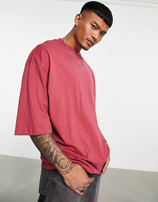 Hombre Other | Camiseta extragrande con lavado rojo y cuello redondo de ASOS DESIGN - NU89951