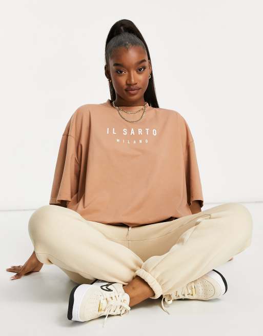 Camiseta extragrande en color tostado de Il Sarto