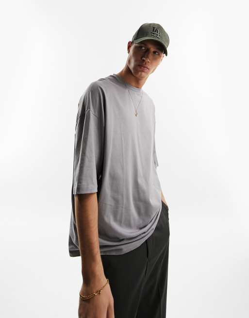 Camiseta extragrande en gris de ASOS DESIGN 