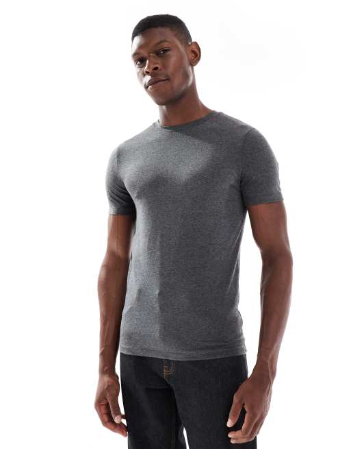 Camiseta gris carbón ajustada de ASOS DESIGN