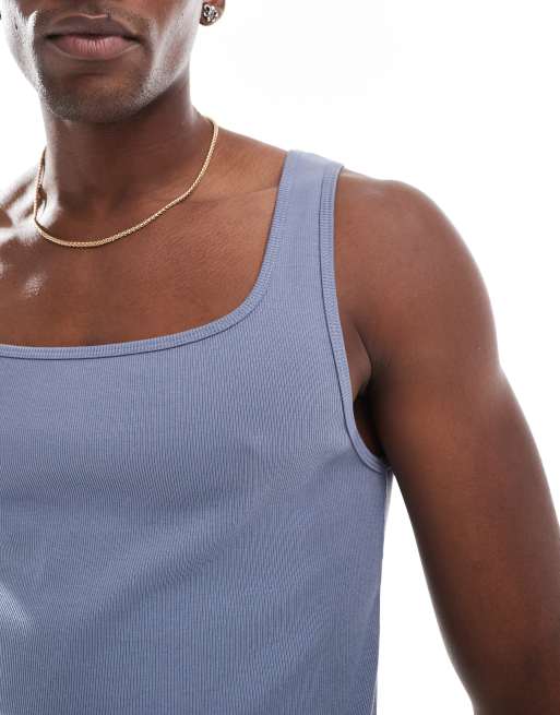 Camiseta gris carbón básica ajustada de tirantes de canalé de ASOS DESIGN  , 2 de 4
