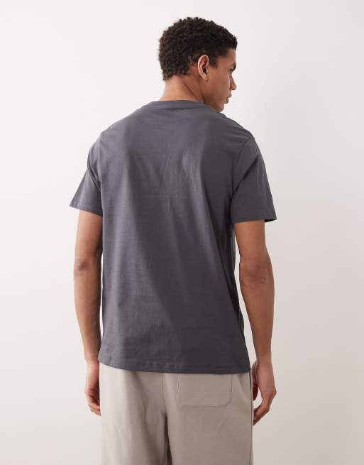 Camiseta gris carbón básica de corte estándar Essentials de ASOS DESIGN, 3 de 5