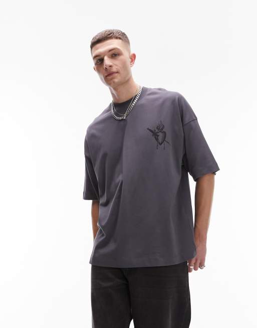 Camiseta gris carbón extragrande con estampado de sagrado corazón en la espalda y pecho premium de Topman
