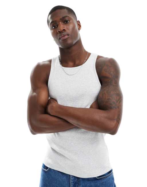 Camiseta gris claro ajustada sin mangas con cuello alto de ASOS DESIGN
